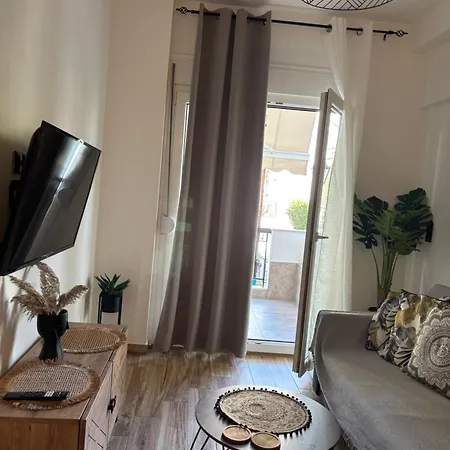 Pinelopi Family Apartment